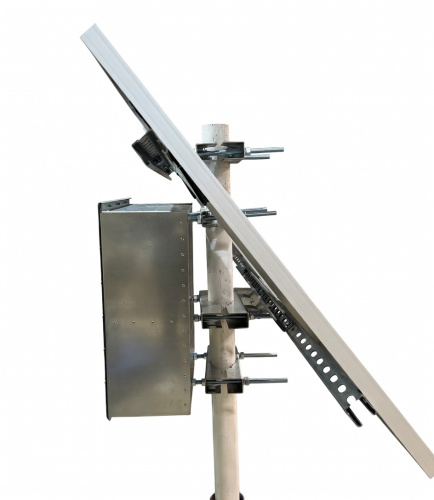 Солнечная электростанция SS 320/100-24 Carbon* сб2x160  Uвых-24В DC,  солн. батарея-320W , АКБ -100Aч*2шт